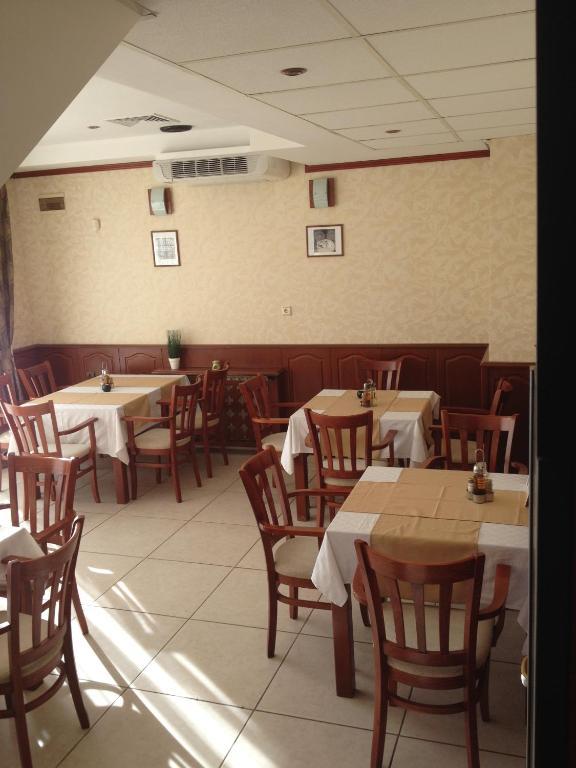 Hotel Elena Βελίκο Τίρνοβο Εξωτερικό φωτογραφία