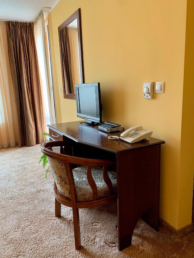 Hotel Elena Βελίκο Τίρνοβο Εξωτερικό φωτογραφία